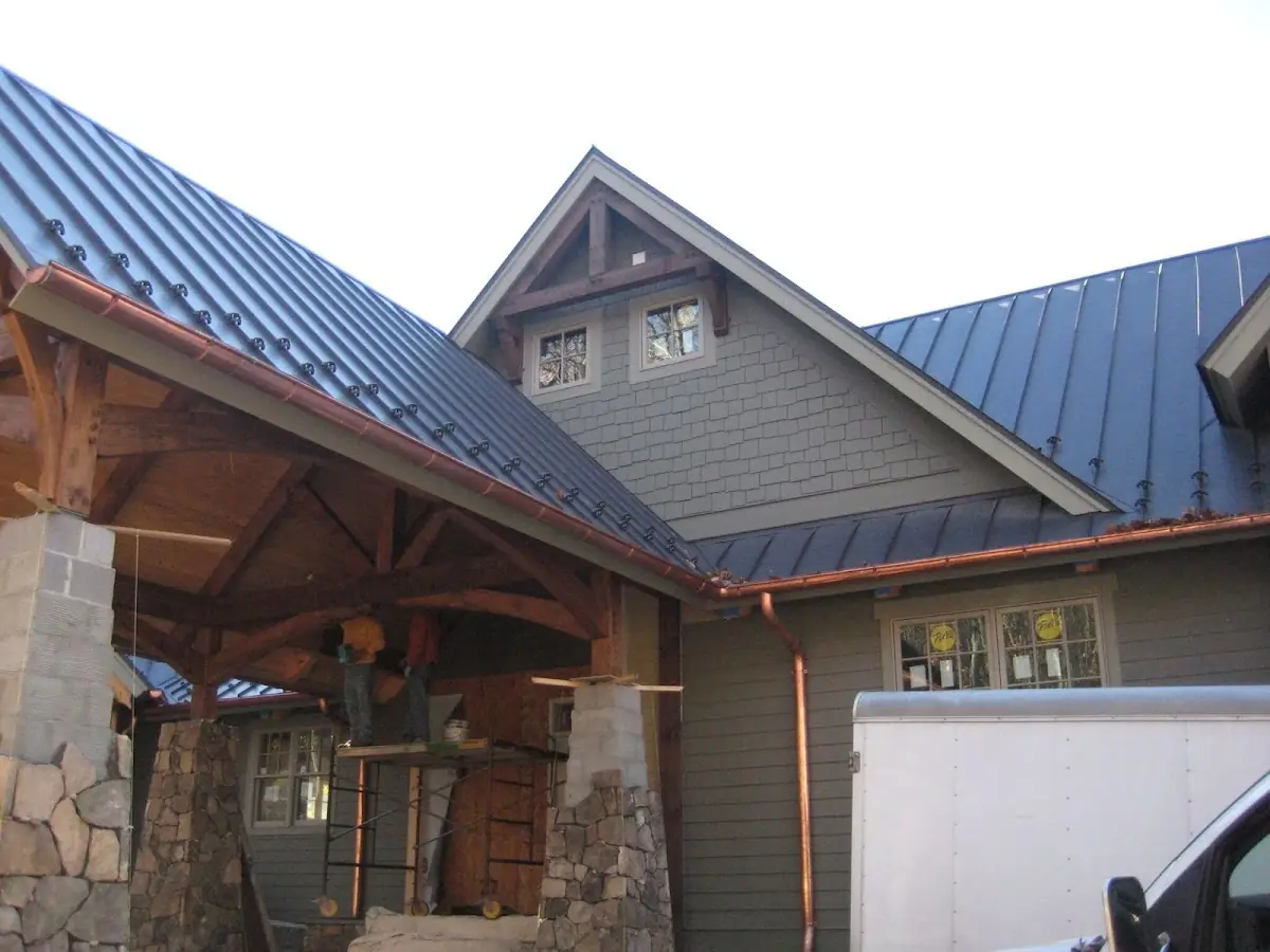 Craftsman Roofing team delivering quality roofing work in Country Pine Estates